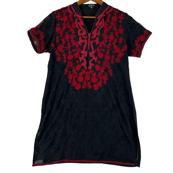 Averi Wearable Art Women's Black and Red Embroidered Short Sleeve Top 40 (US 10) - Picture 1 of 8